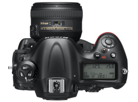 What Are the Advantages of the Professional Digital Camera?